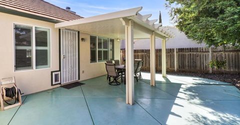 9649 Glacier Creek Way, Elk Grove, CA 95624 Photo