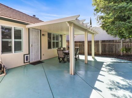 9649 Glacier Creek Way, Elk Grove, CA 95624 Photo