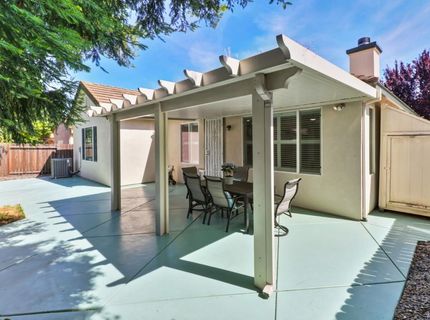 9649 Glacier Creek Way, Elk Grove, CA 95624 Photo