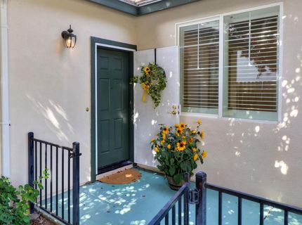 9649 Glacier Creek Way, Elk Grove, CA 95624 Photo
