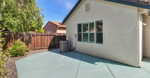 9649 Glacier Creek Way, Elk Grove, CA 95624 Photo