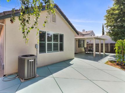 9649 Glacier Creek Way, Elk Grove, CA 95624 Photo