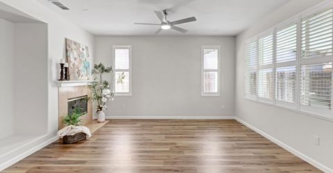 9649 Glacier Creek Way, Elk Grove, CA 95624 Photo
