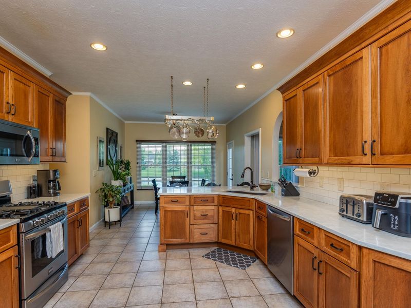 701 Westlake Drive, Troy, OH 45373 Photo 18