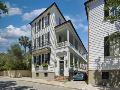 24 King Street, Charleston, SC 29401