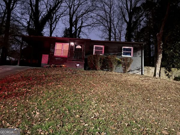 852 Alfred Road, Atlanta, GA 30331