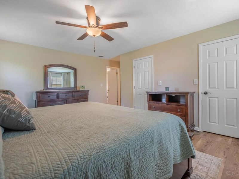 311 Kimbary Drive, Washington Township, OH 45458 Photo 24