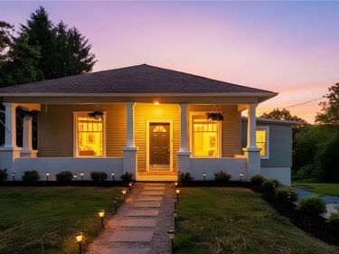 818 Highland Avenue, Cambridge, OH 43725