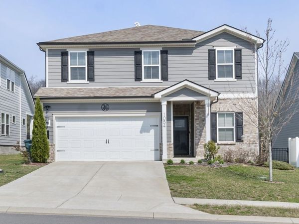 1054 Holland Ridge Way , Lebanon, TN 37090