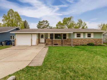 533 Maple Lane, Moorhead, MN 56560