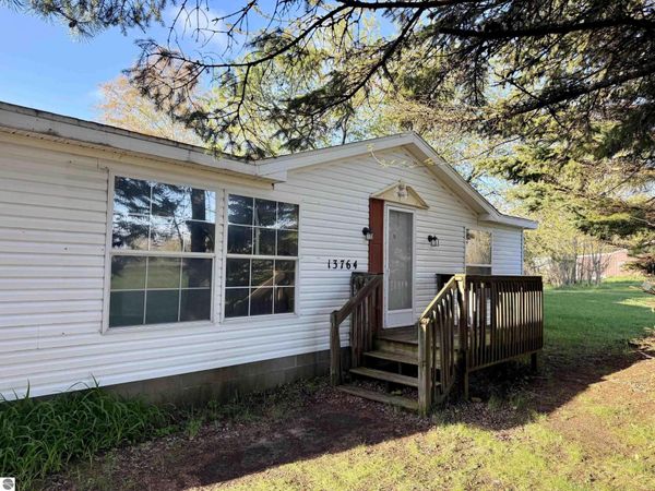 13764 Winters Road, Kewadin, MI 49648