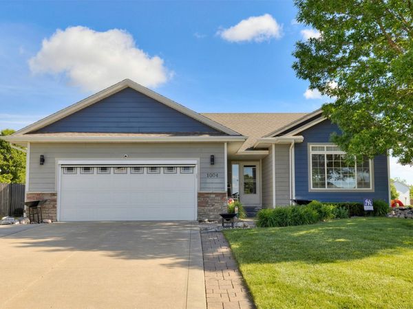 1004 SW 47th Circle, Ankeny, IA 50023