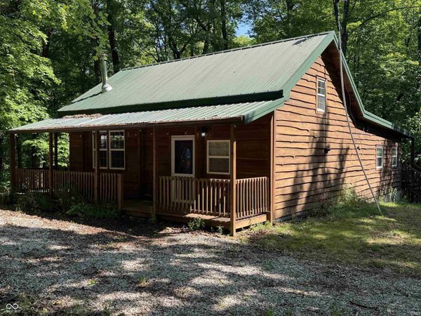 4420 S Calloway Drive, Hardinsburg, IN 47125
