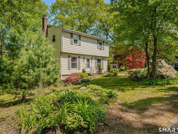 148 Flanders, Stonington, CT 06378