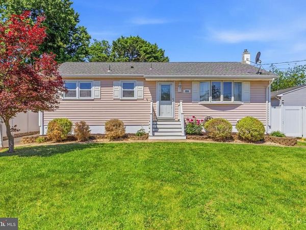 854 NELSON PLACE, PISCATAWAY, NJ 08854