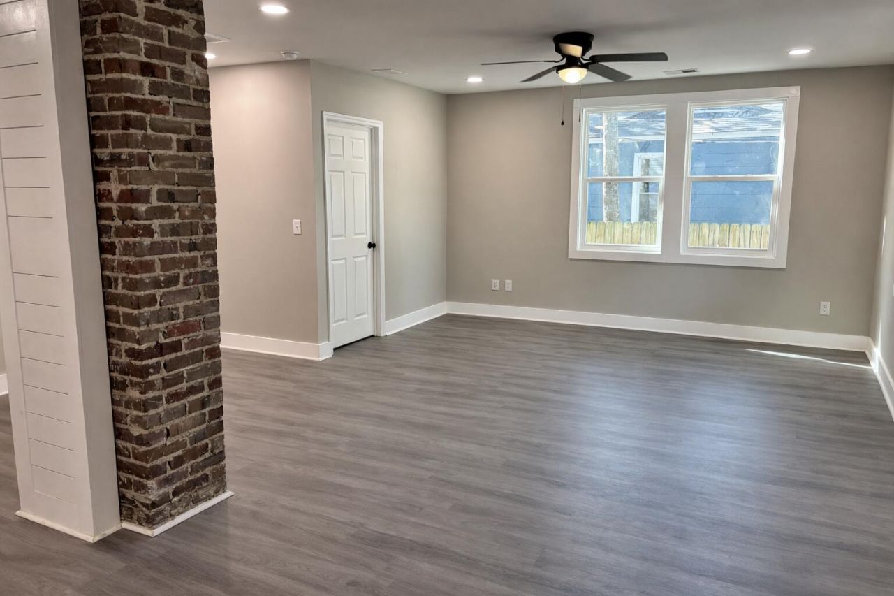 2208 Bailey Drive Photo 5