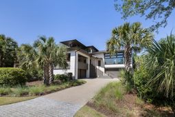 2266 Seascape Court photo 4