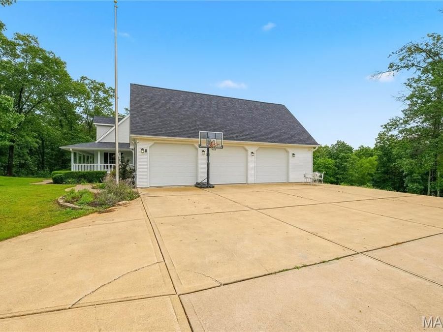 Property Image 89