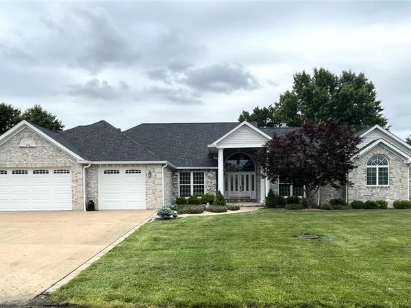 5 Woods Fort Court , Troy, MO 63379