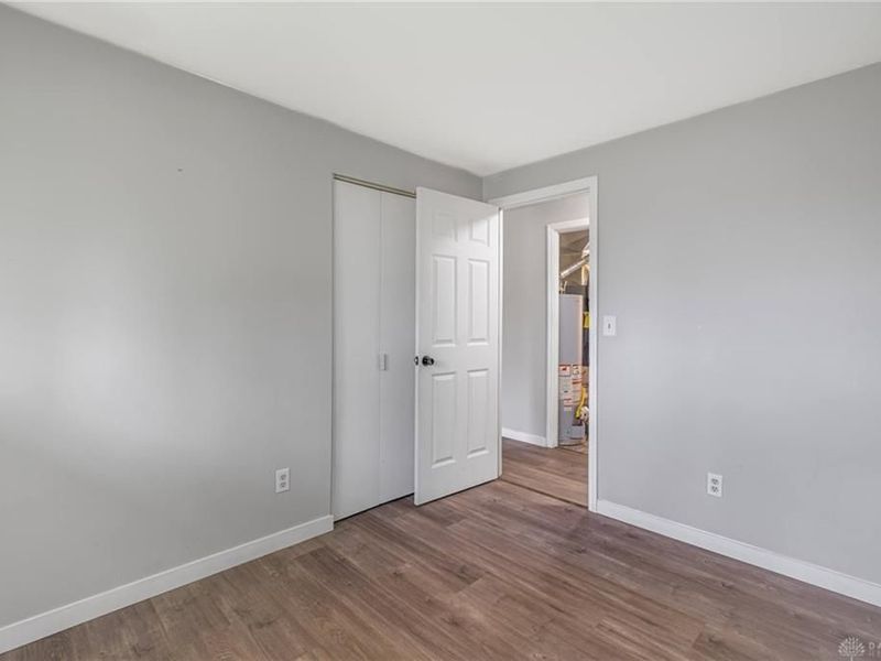 7155 Stonehurst Drive, Huber Heights, OH 45424 Photo 13
