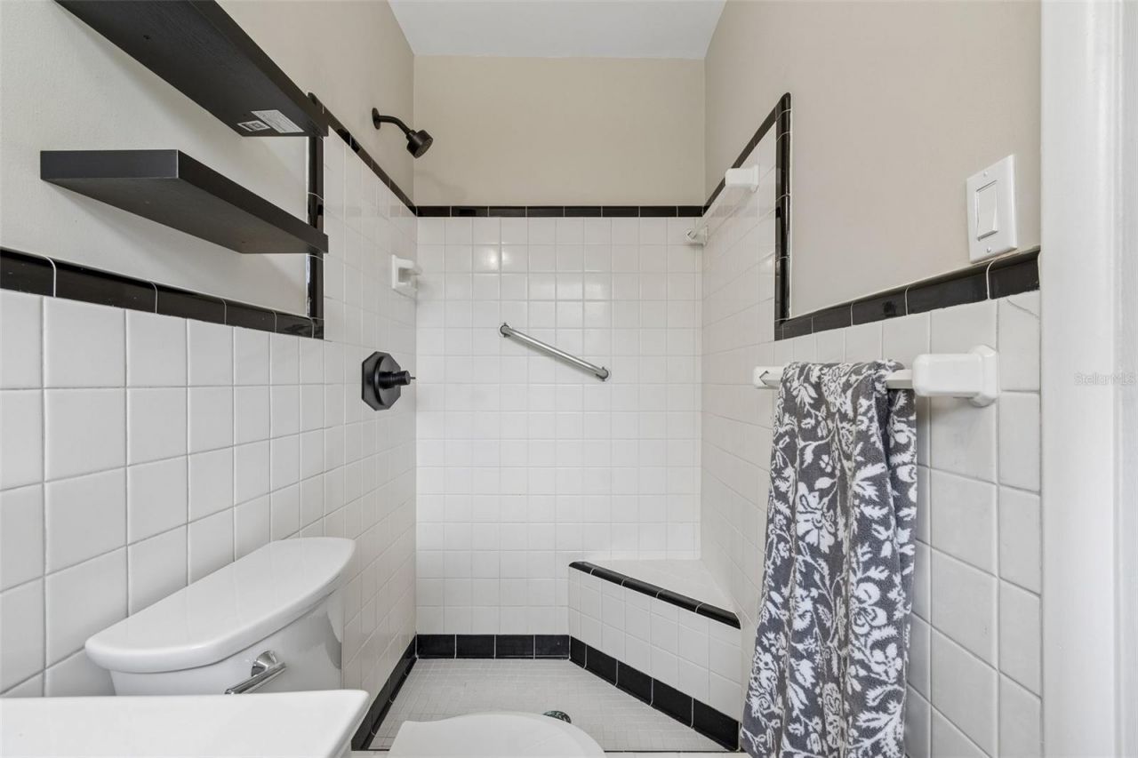 3706 SW 2nd Place , Gainesville, FL 32607 Photo