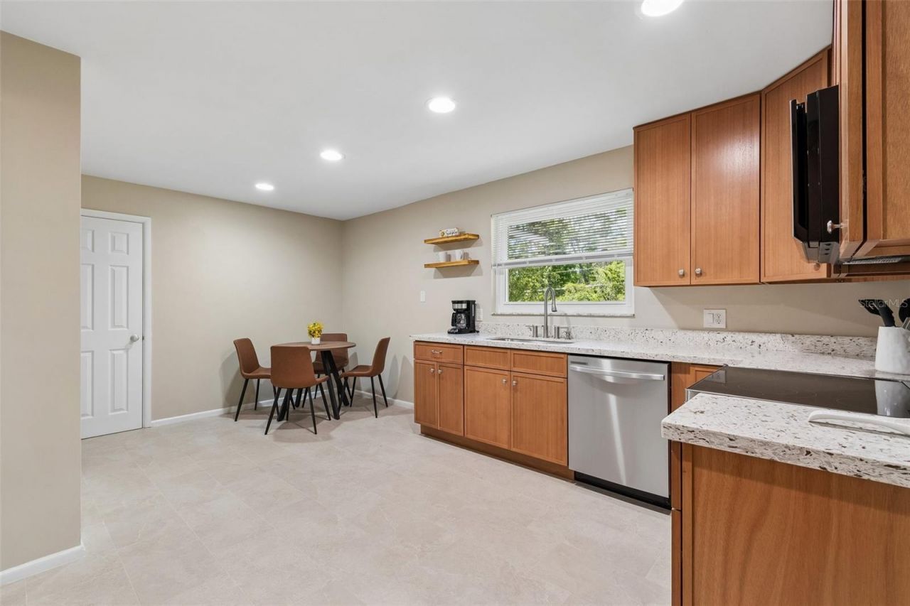 3706 SW 2nd Place , Gainesville, FL 32607 Photo