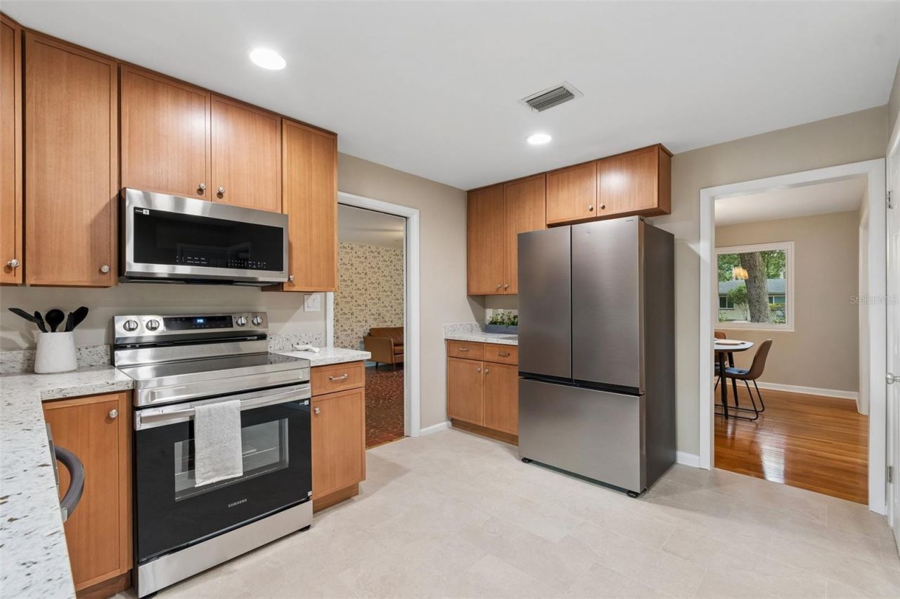 3706 SW 2nd Place , Gainesville, FL 32607 Photo