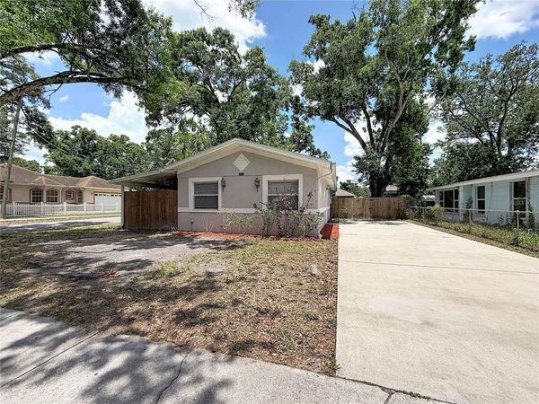 1913 W HANNA AVENUE , TAMPA, FL 33604