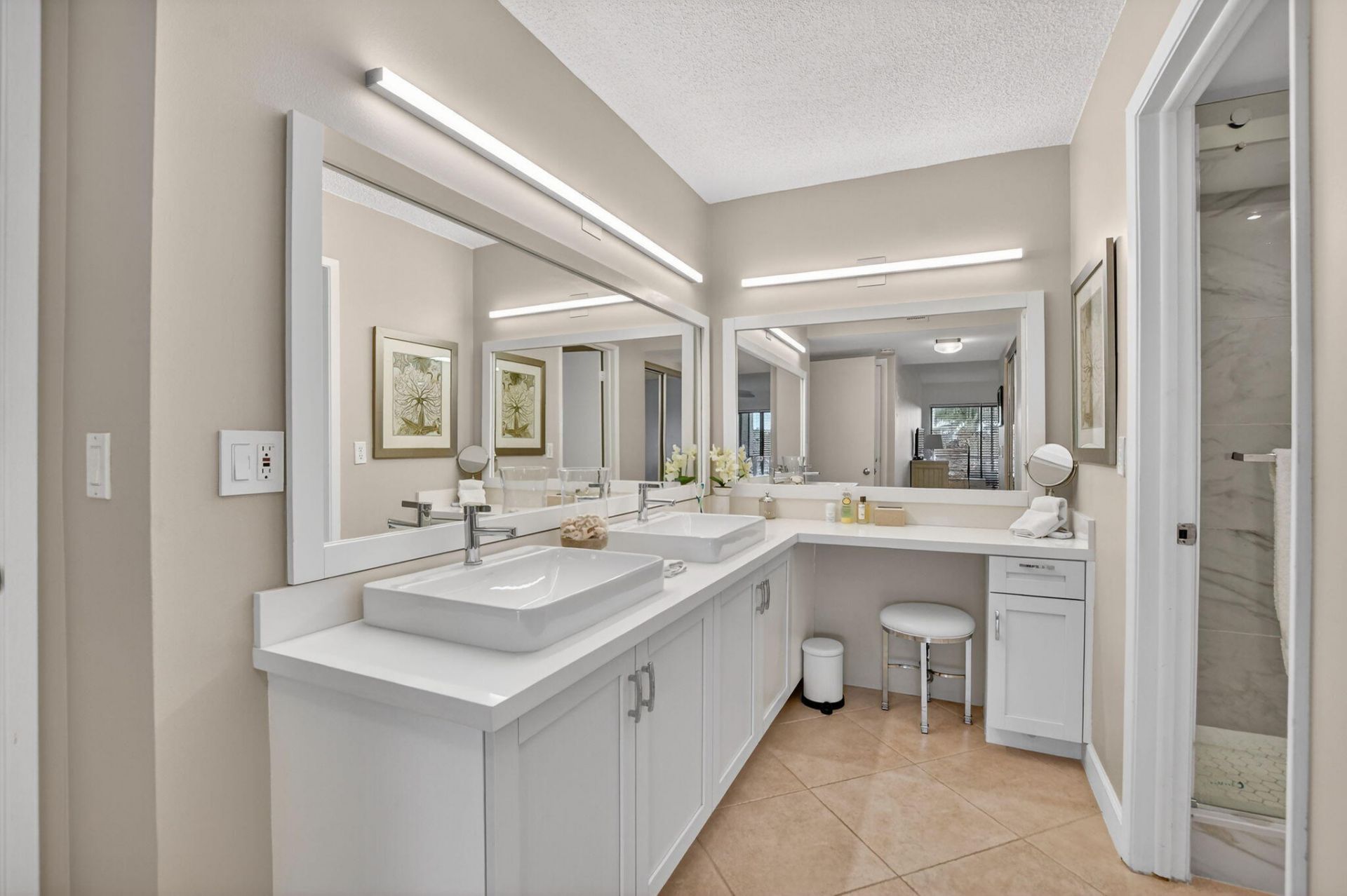 5851 Camino Del Sol, Unit 402, Boca Raton, FL 33433 Photo