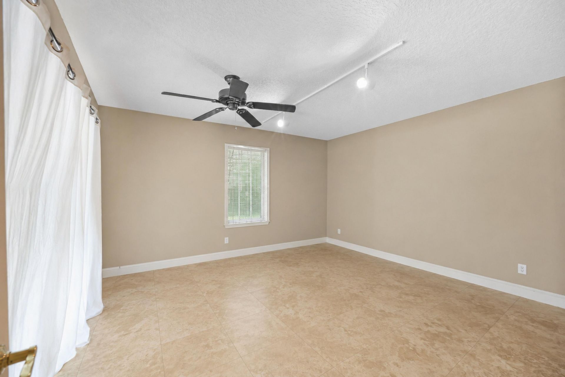 9901 NW 15th Court, Coral Springs, FL 33071 Photo