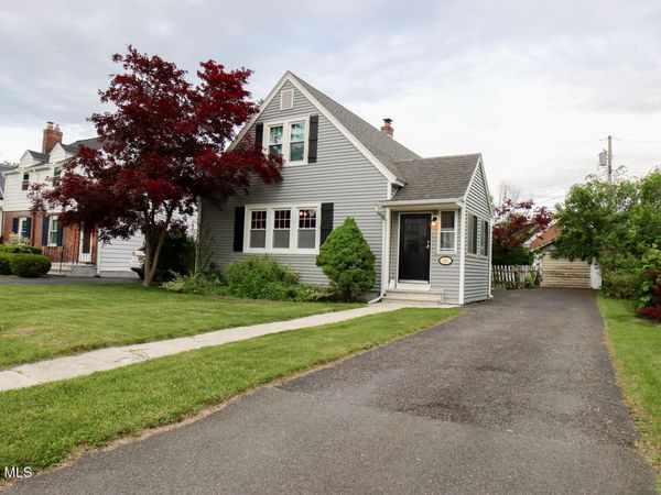 21 Turner Place, Albany, NY 12209