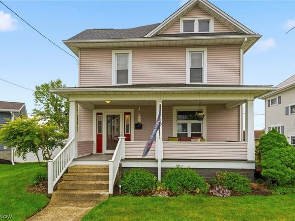 66 4th Street NE, Carrollton, OH 44615