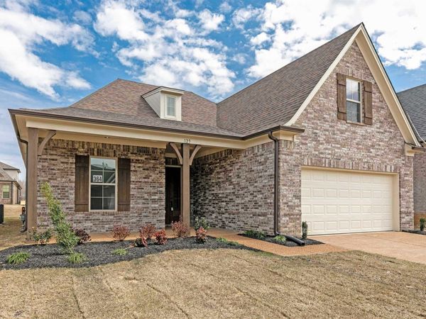 125 DOGWOOD SPRING DR, Oakland, TN 38060