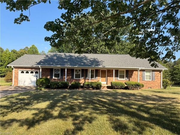 874 Rockcliff Terrace , Asheboro, NC 27205