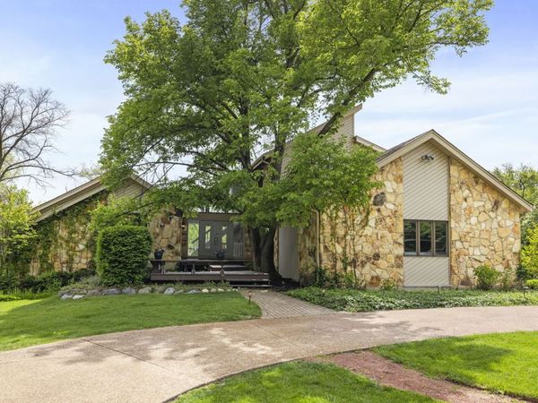 2103 Pebble Creek Drive , Lisle, IL 60532