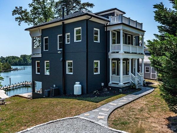253 Golf Course Drive, WEEMS, VA 22576