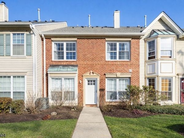 74 Boston St, Newark, NJ 07103