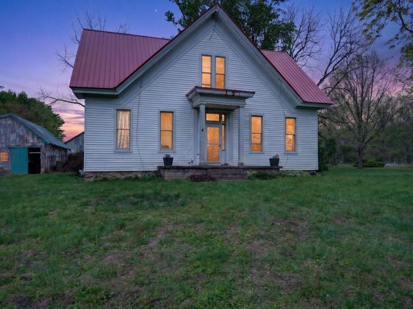 2496 E 400 N Road, Kokomo, IN 46901