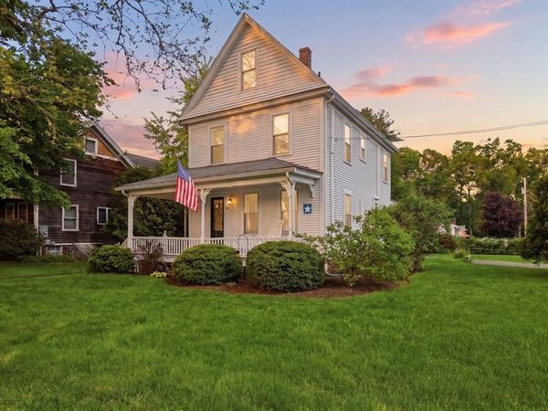 116 Williams St, Longmeadow, MA 01106