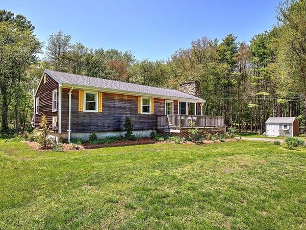 9 Division Road, Westport, MA 02790