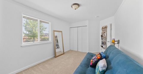 693 Lassen Way, Gardnerville, NV 89460 Photo
