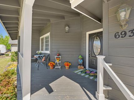 693 Lassen Way, Gardnerville, NV 89460 Photo
