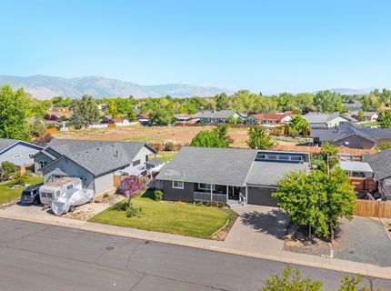 693 Lassen Way, Gardnerville, NV 89460 Photo