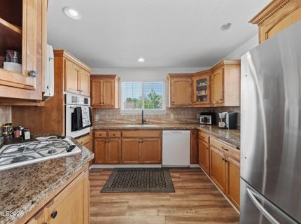 693 Lassen Way, Gardnerville, NV 89460 Photo