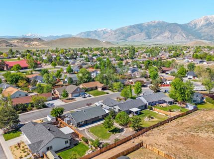 693 Lassen Way, Gardnerville, NV 89460 Photo