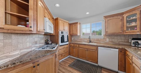 693 Lassen Way, Gardnerville, NV 89460 Photo