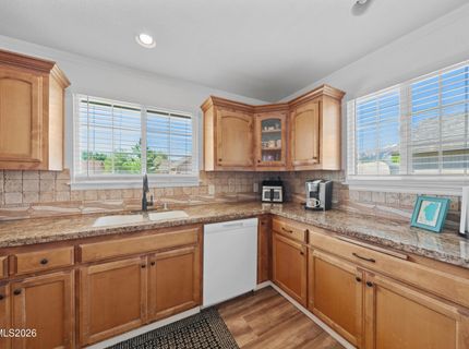 693 Lassen Way, Gardnerville, NV 89460 Photo