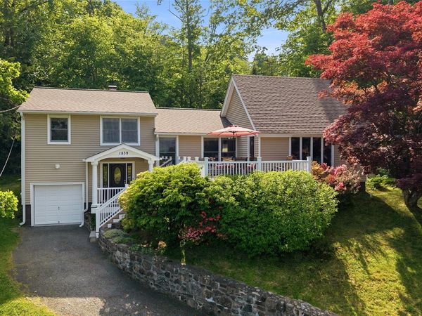 1839 Allan Court, Yorktown Heights, NY 10598