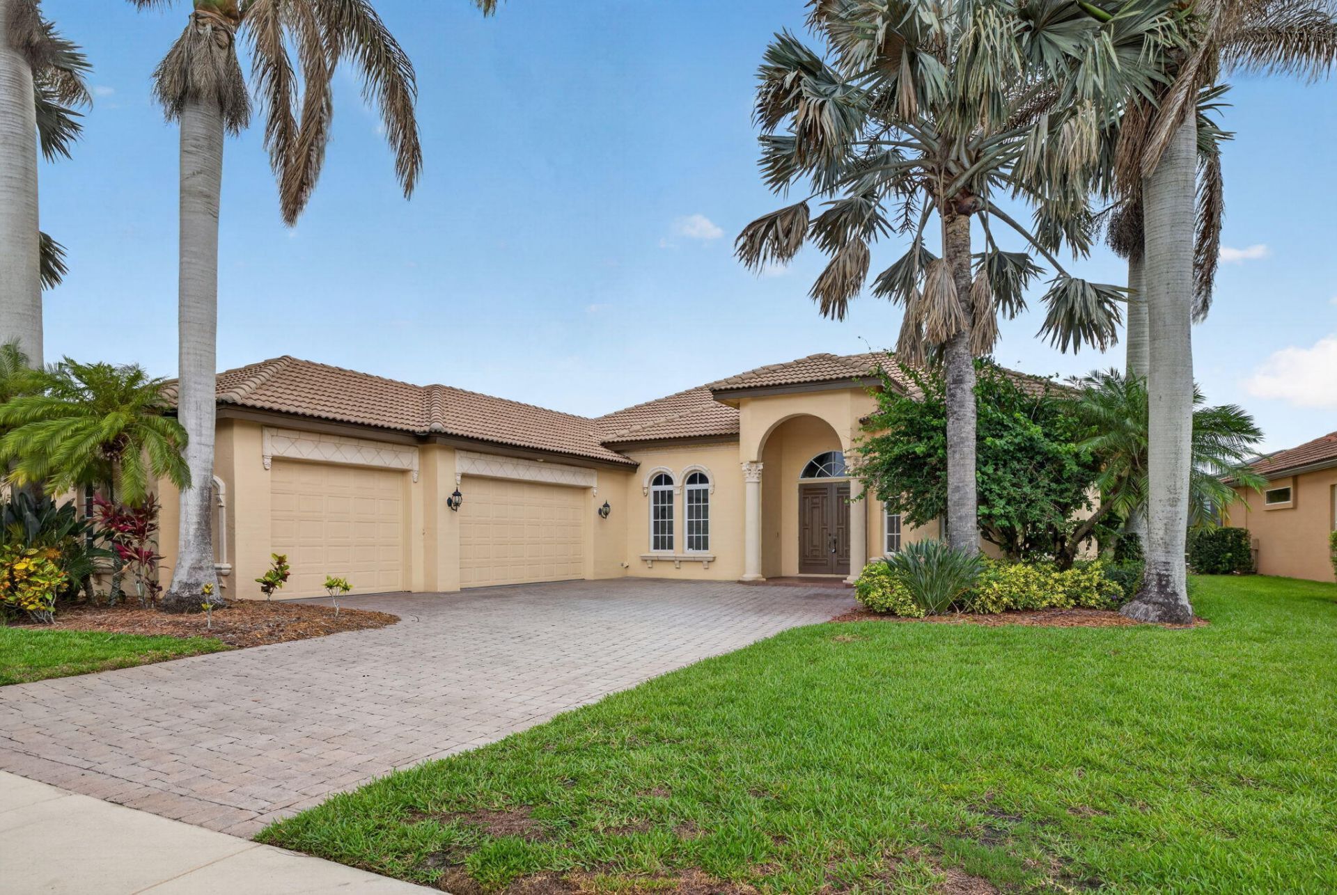 886 SW Grand Reserves Boulevard, Port Saint Lucie, FL 34986 Photo
