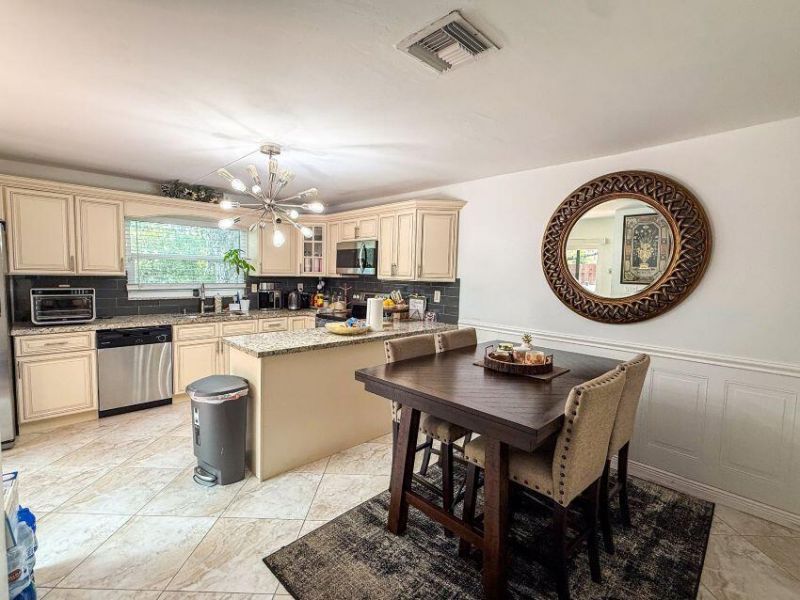 5818 Swordfish Court, Unit B, Tamarac, FL 33319 Photo